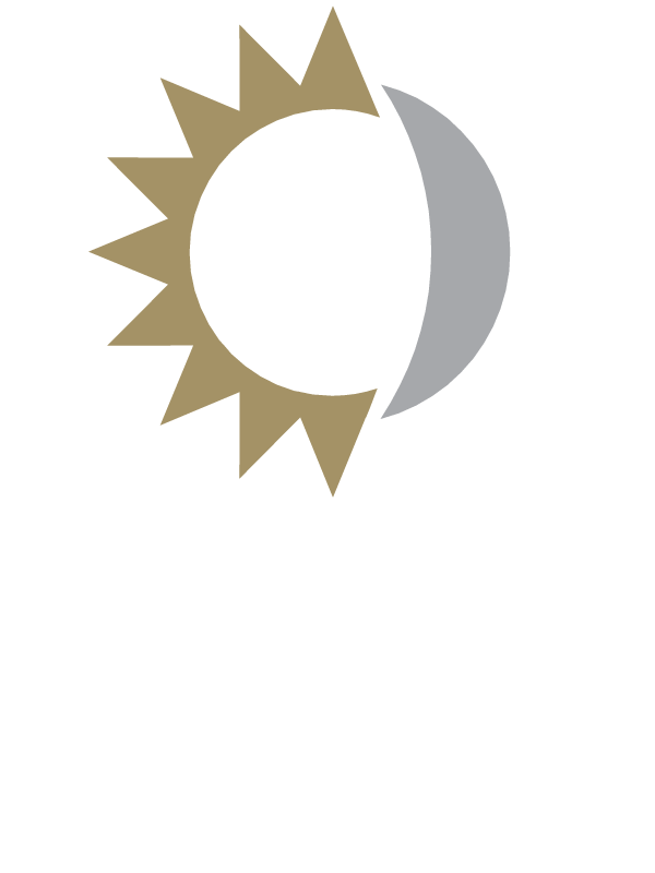 Logotipo de la LBMA con un sol dorado estilizado parcialmente cubierto por una media luna plateada, con el texto LBMA Good Delivery Refiner debajo en letras blancas sobre fondo gris claro.