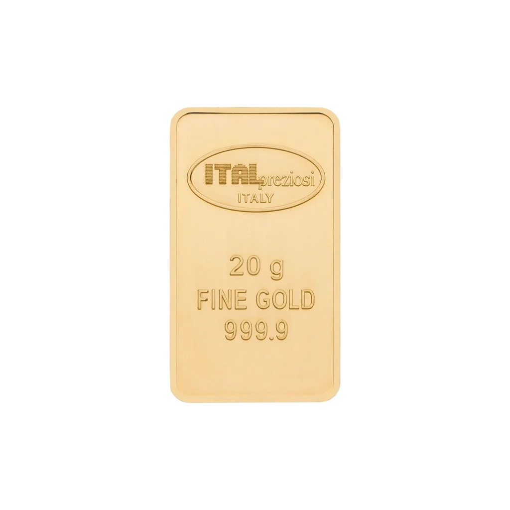 Sobre un fondo blanco liso se muestra un lingote de oro rectangular de 20 gr marcado con ITALpreziosi ITALY, 20g, FINE GOLD, 999.9.
