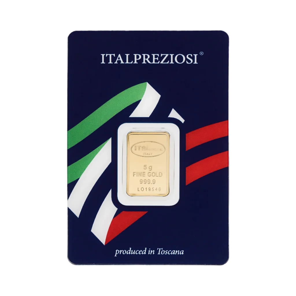 El Lingote de oro 5 gr. se presenta en un envase protector, con la etiqueta ITALPREZIOSI y sobre un fondo azul marino con rayas verdes, blancas y rojas y la mención "producido en Toscana" en la parte inferior.