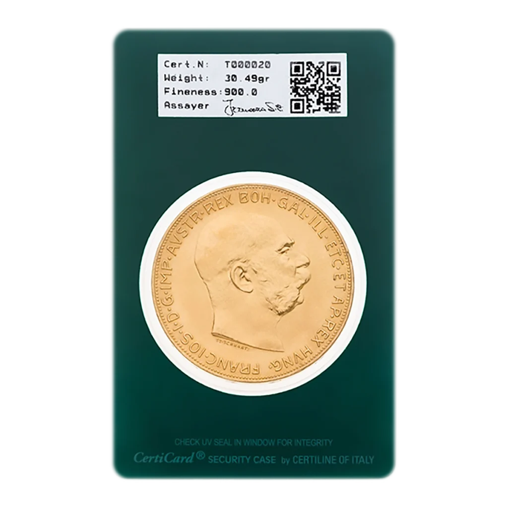 La moneda de oro 100 Corona Austria, que muestra el perfil de un hombre, está sellada en un soporte CertiCard verde que muestra los detalles de la certificación, el peso y un código QR encima de la moneda.