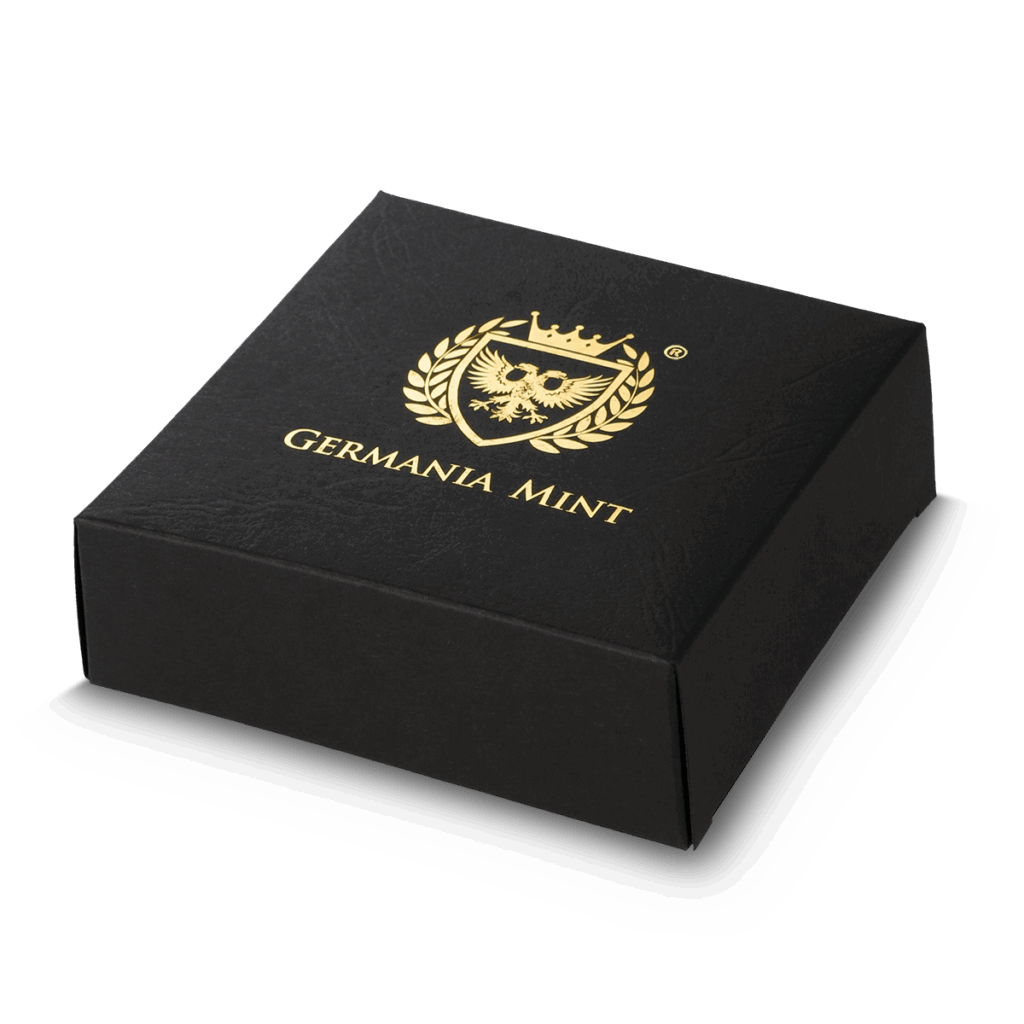 Una scatola nera, quadrata, con uno stemma in oro in rilievo, una corona d'alloro e la scritta "Prime Bullion - 2024 Malta Golden Eagle 5 Euro 1 oz Argento BU Edizione Limitata" sul coperchio.