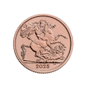 La moneda Media Soberana de Oro 2025 - Rey Carlos III muestra un detallado grabado de un guerrero a caballo matando a un dragón, con la capa del jinete fluyendo dramáticamente por detrás.