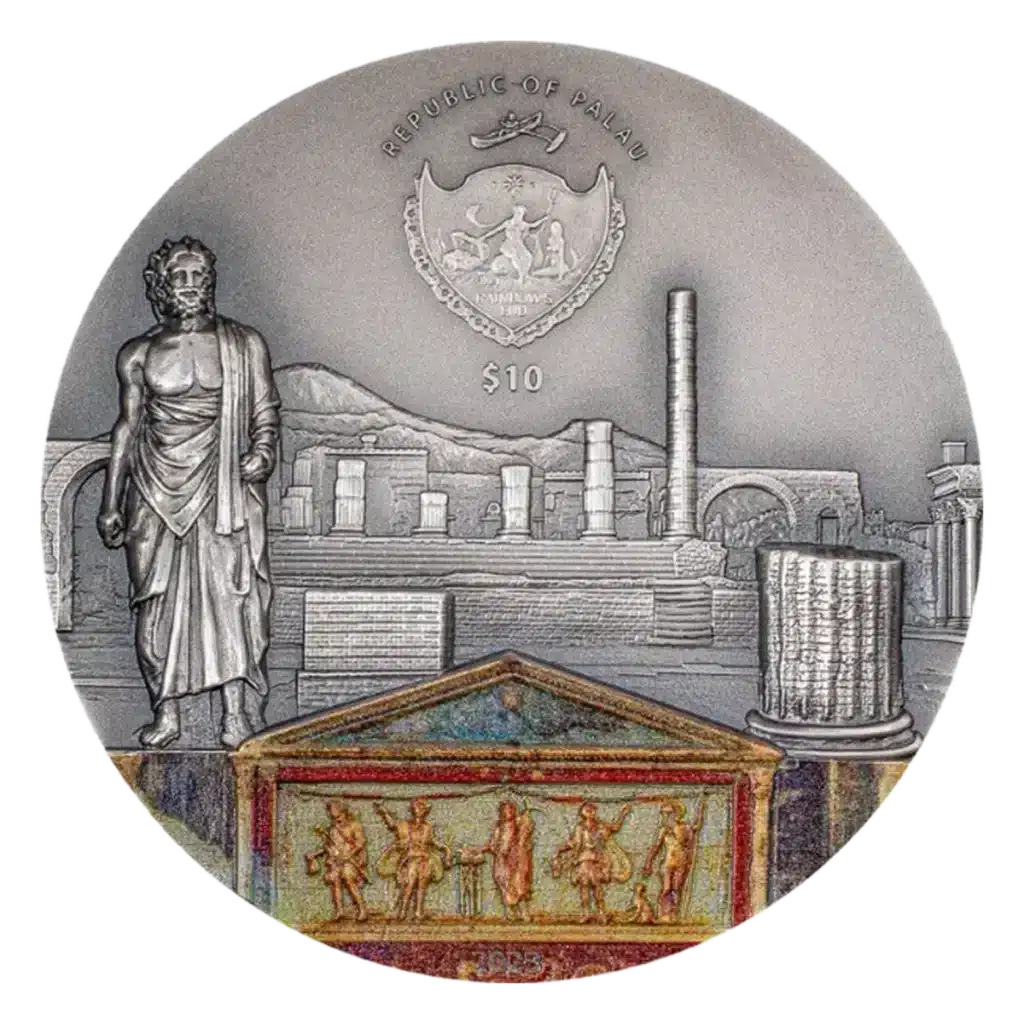 La moneda Palau 2023 Erupción del Volcán Pompeya 2 oz Plata muestra una figura romana, ruinas antiguas, un friso decorativo en color, el escudo de armas de Palau y una denominación de 10.