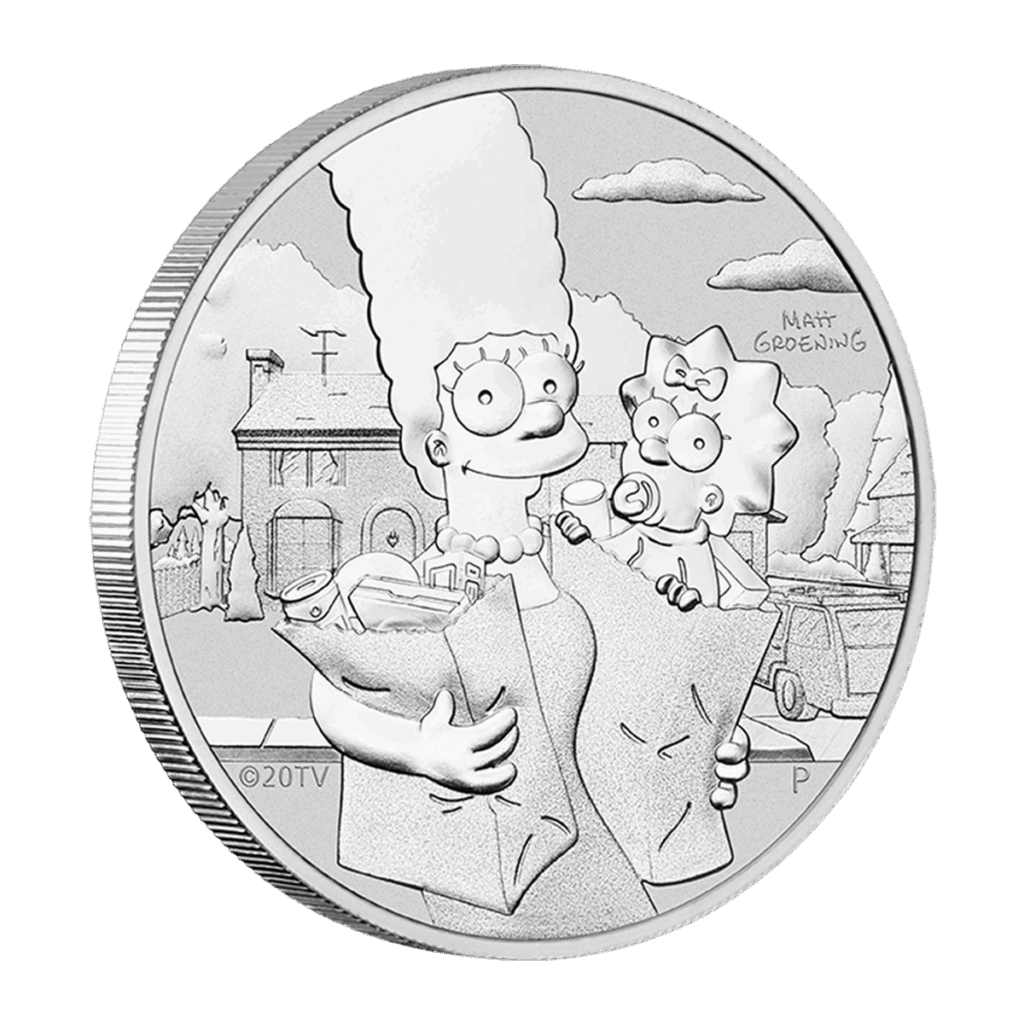 La moneta Tuvalu I Simpson 2021: Marge e Maggie 1 oz Argento Fior di Conio mostra Marge Simpson con in mano le buste della spesa e Maggie, su uno sfondo suburbano con la firma di Matt Groening sulla destra.