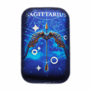 Lingote de colección rectangular de plata de 2 oz con el signo del zodíaco Sagitario: un arco y una flecha dorados y ornamentados sobre un fondo azul estrellado, con “SAGITTARIUS” en la parte superior.