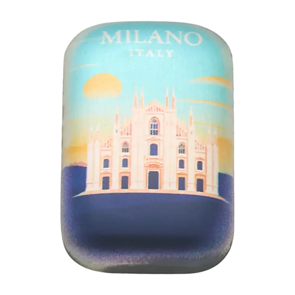 Lingotto Milano: la facciata del Duomo a colori