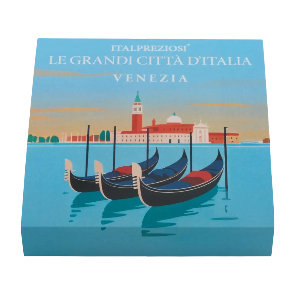 Astuccio illustrato incluso nella confezione del lingotto Grandi Città Venezia, con la scritta ITALPREZIOSI LE GRANDI CITTÀ D'ITALIA - VENEZIA e l'illustrazione di tre gondole ormeggiate davanti a San Giorgio Maggiore.
